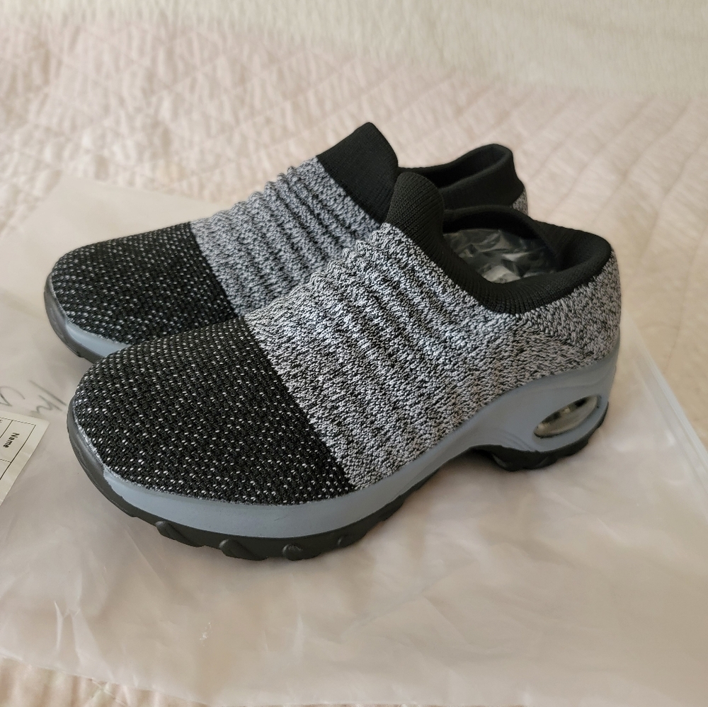 New Hypersoft Sneaker Gray Size 5.5
